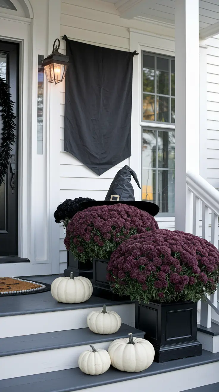 Halloween Outdoor Decorations 2025: Creative, Classy & Spooky Yard and Porch Ideas