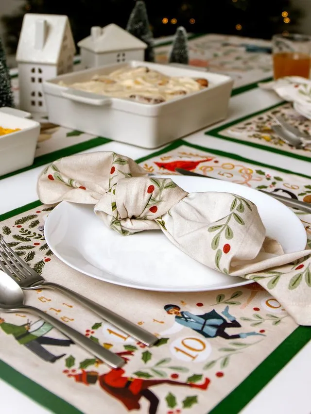 12 Days Of Christmas Table Decorations Winter Table Setting Ideas That Work From Christmas Week Through