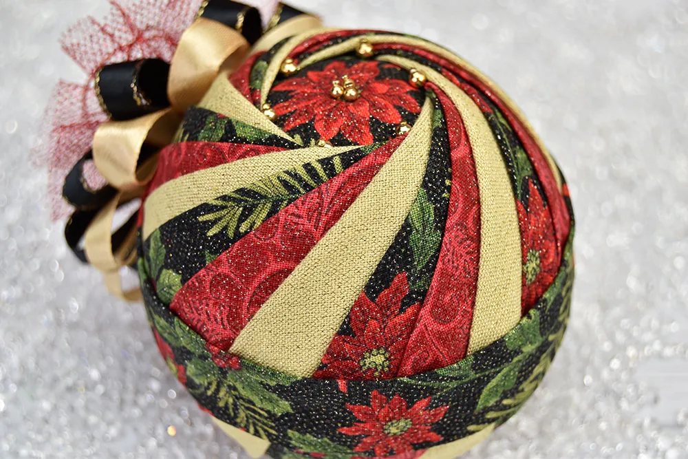 12 Weeks of Christmas Ornaments Challenge 2022 Week 12 – The Ornament Girl