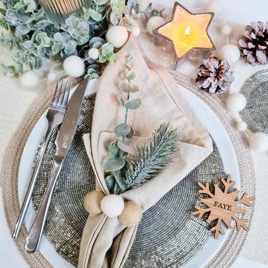 14 Napkin Folding Ideas That Will Complete Your Holiday Tablescape