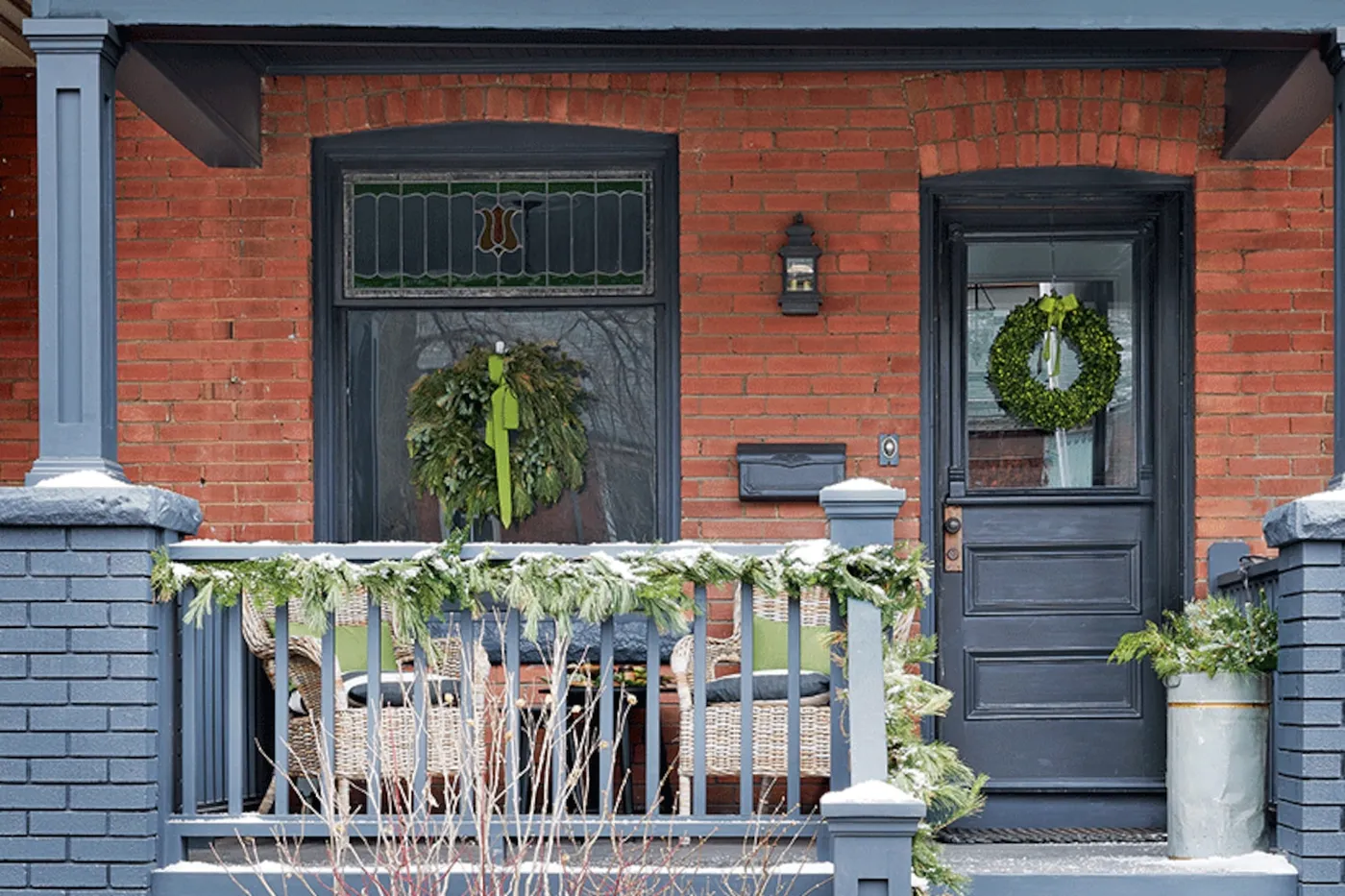 2 ways to decorate your front porch in the winter | Style at Home