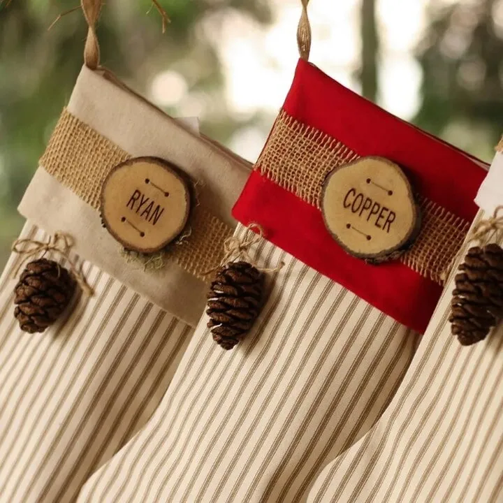 20+ Creative Ways To Decorate A Christmas Stocking