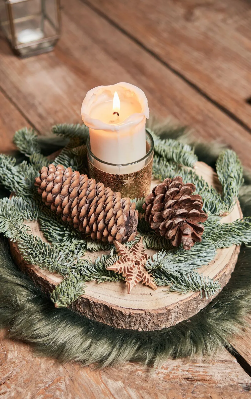 20 DIY Christmas Ornaments Made From Nature That Turn Pinecones and Twigs Into Art