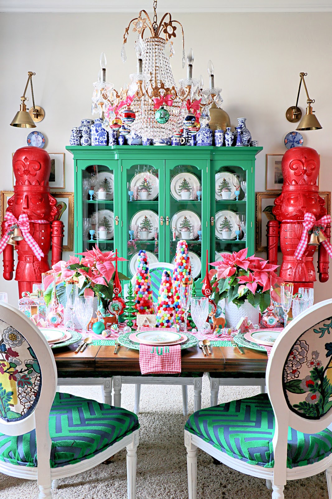 2023 CHRISTMAS HOME TOUR || DINING ROOM | Dimples and Tangles