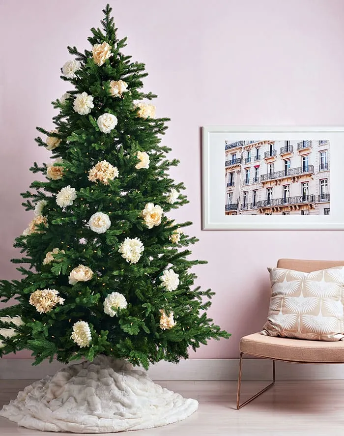 3 beautiful ways to trim the tree this Christmas | Canadian Living