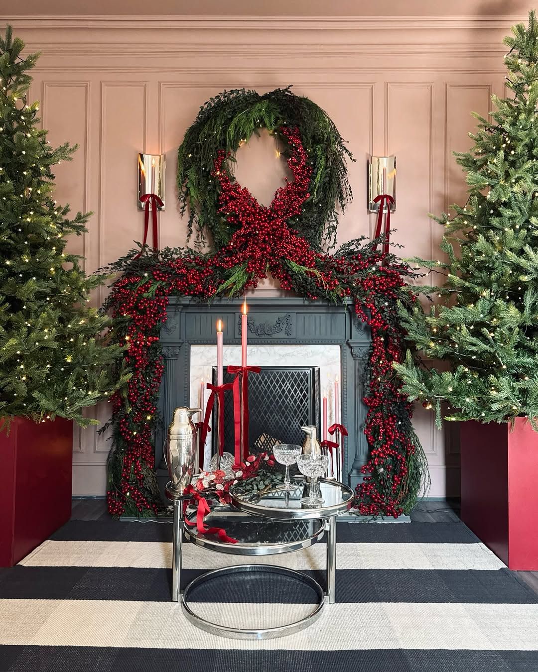 30 Christmas Decorating Ideas That Elevate Every Corner of Your Home