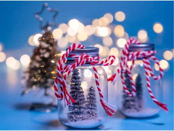 5 Christmas craft ideas to try with glass jars ｜JBC Online