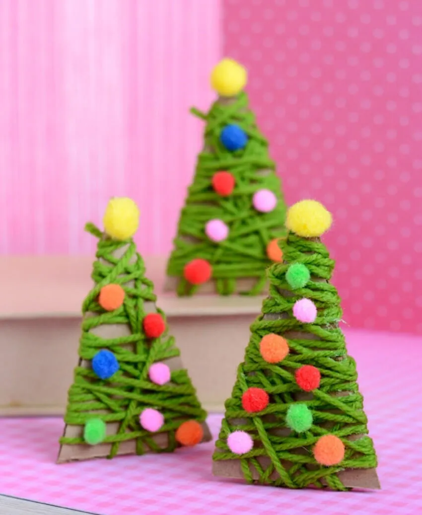5 DIY Christmas Ornaments with Recycled Materials - homeyou