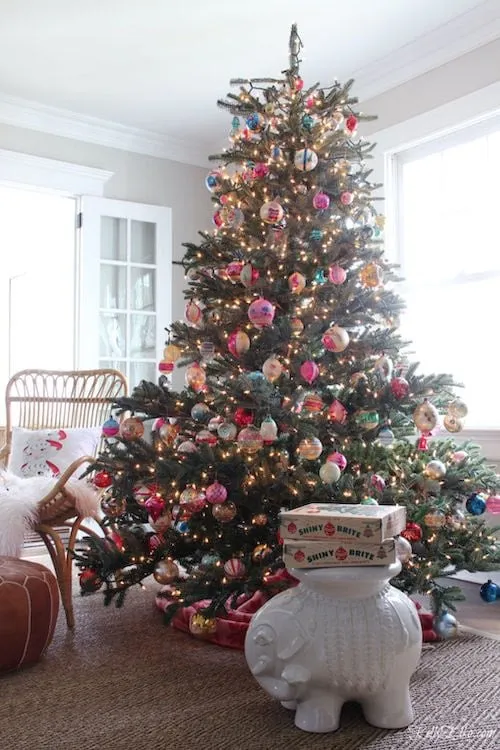 50 Vintage Christmas Decorations - Prudent Penny Pincher