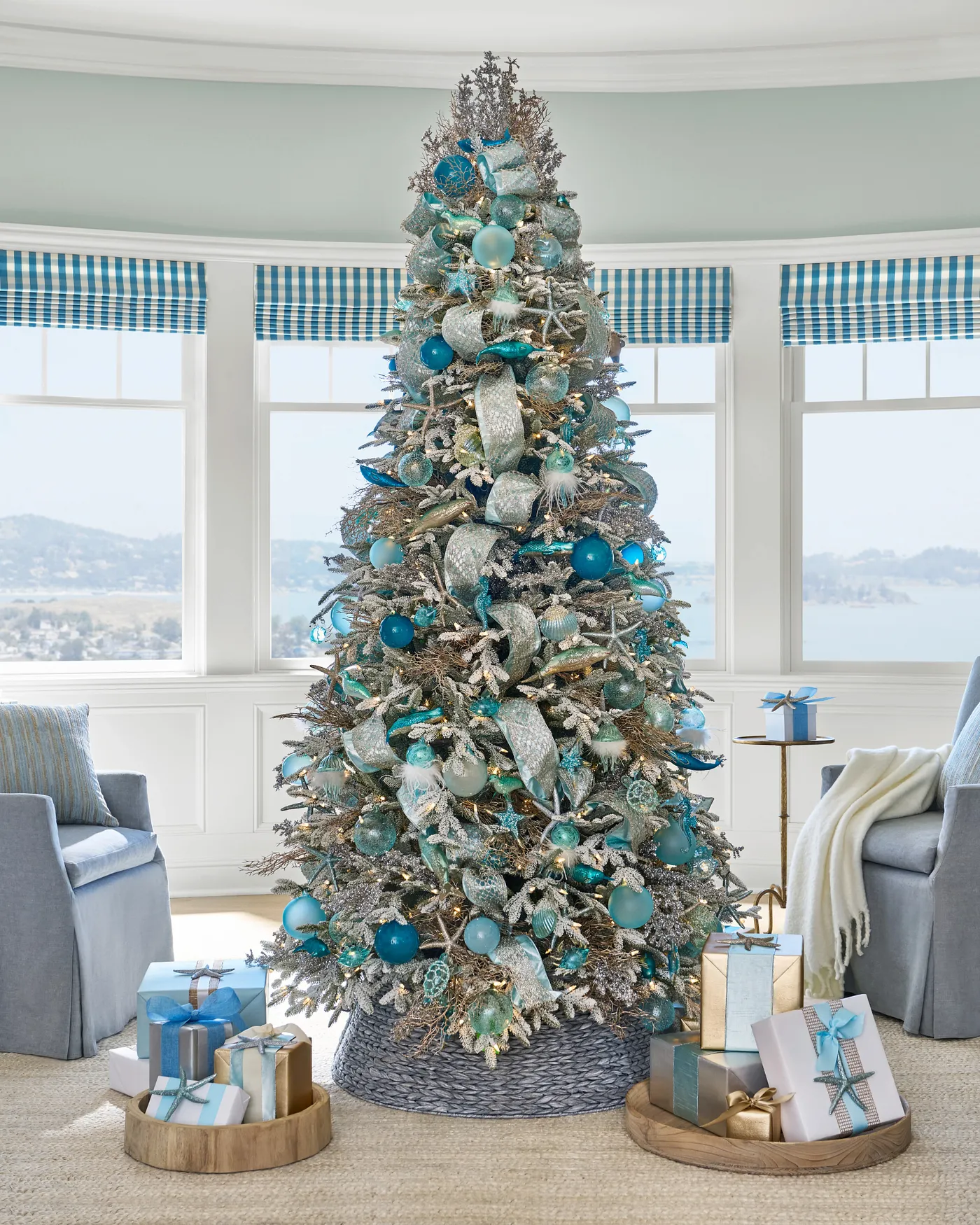 7 Creative Ideas For Christmas Tree Toppers - Thistlewood Farm 2 Christmas tree  toppers Ornament