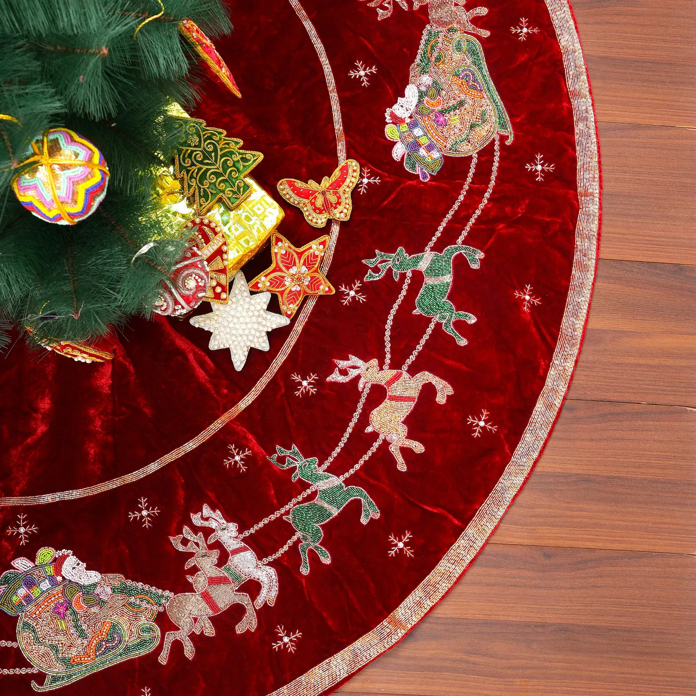 72 Inch Christmas Tree Skirt Red Extra Large Christmas Tree TREE SKIRT Vintage Hand Made 3-