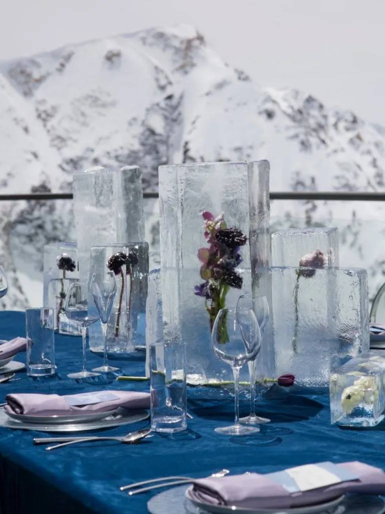 8 Gorgeous January Wedding Color Palettes for a Winter Celebration ❤️ Blog Wezoree
