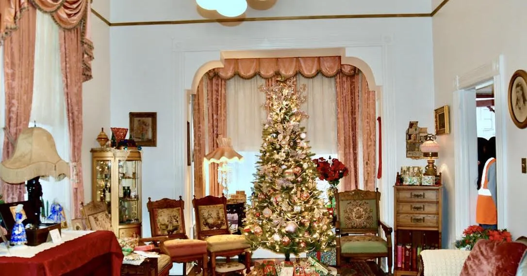 A Cozy Christmas: Variety in Zonta Home Tour | Photos | recorderonline.com