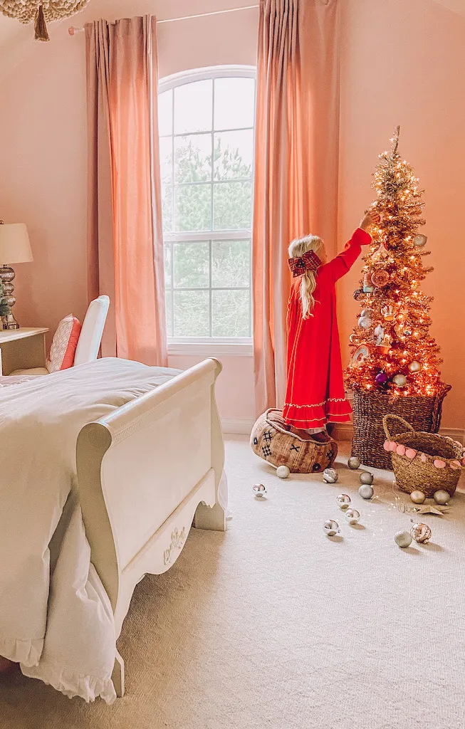 A Holiday Home Tour - Kids Decor -