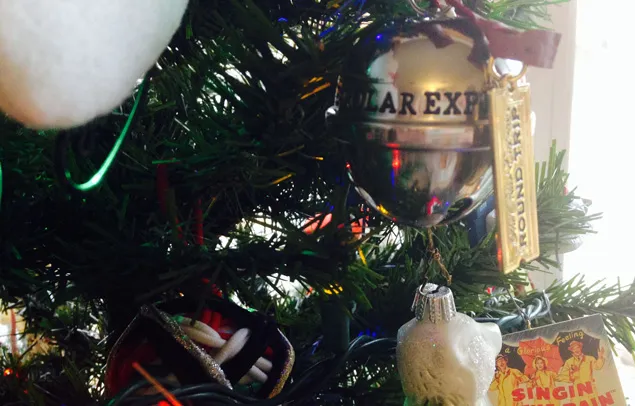 A Polar Express ornament tells the story of a film quietly becoming a  tradition / The Dissolve