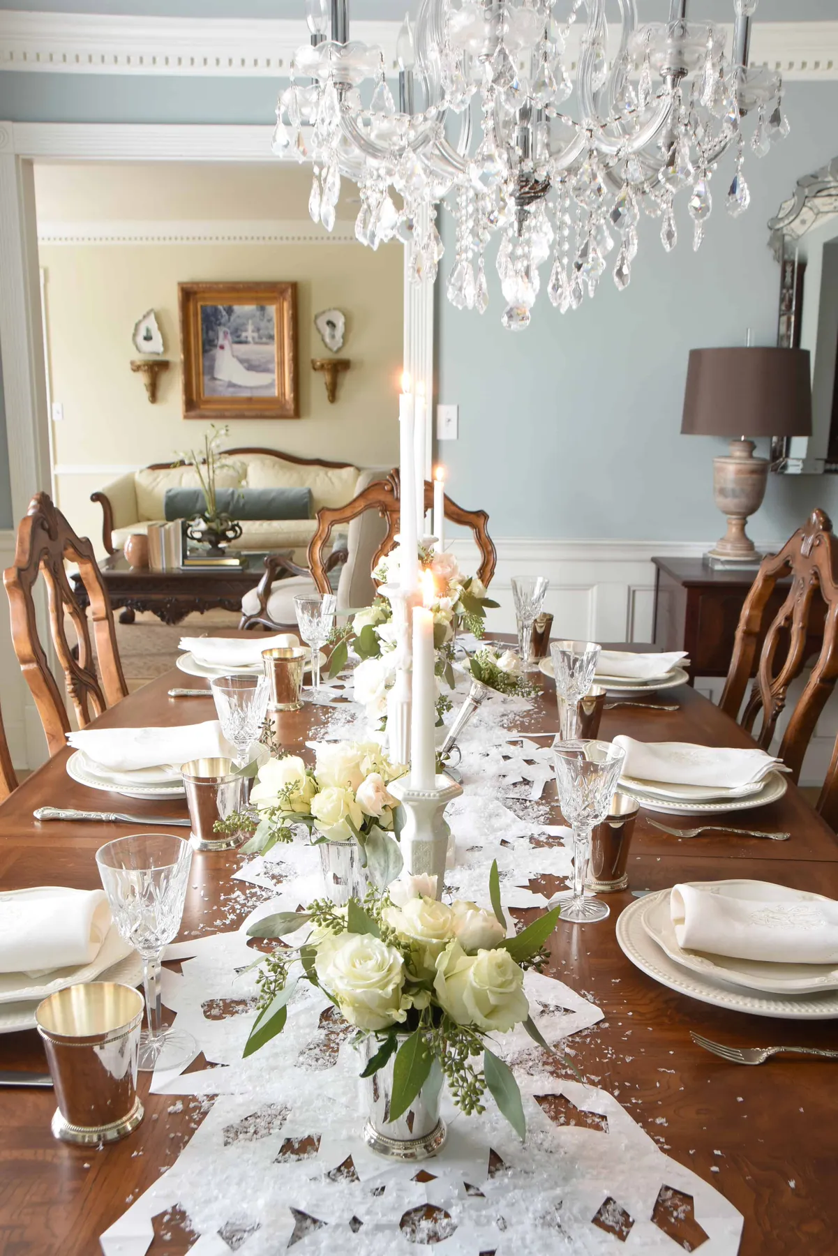 A Snowy Formal Dining Table – Dixie Delights