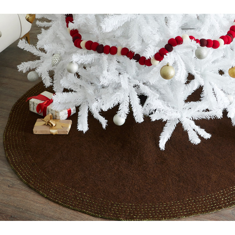 Arcadia Home Handmade Christmas Tree Skirt in Felt - Quilted Edge White  House Design - 60' - Wayfair Canada