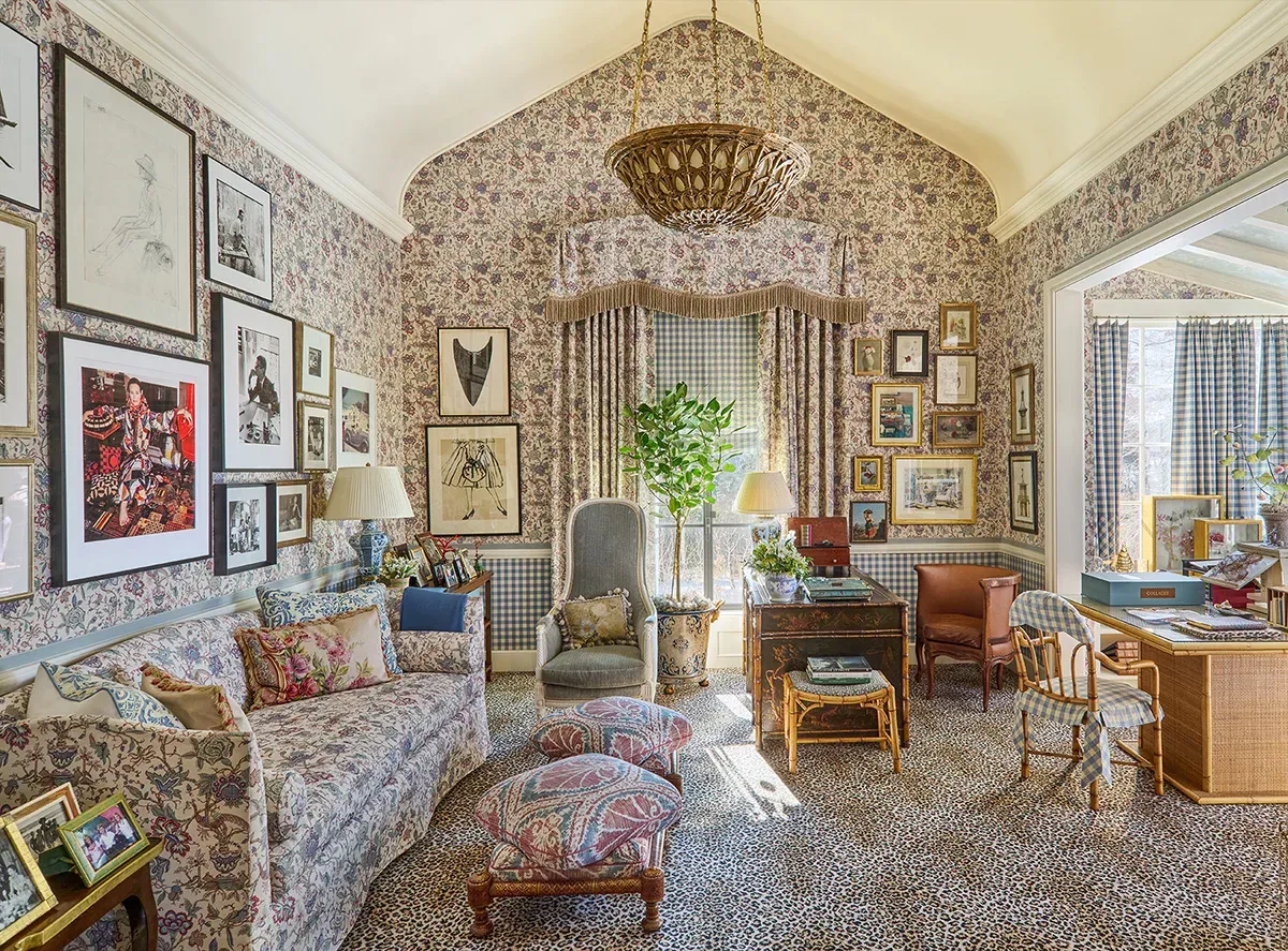 At Home in Virginia' Offers a Look Inside Charlotte Moss' Home | Virginia Living