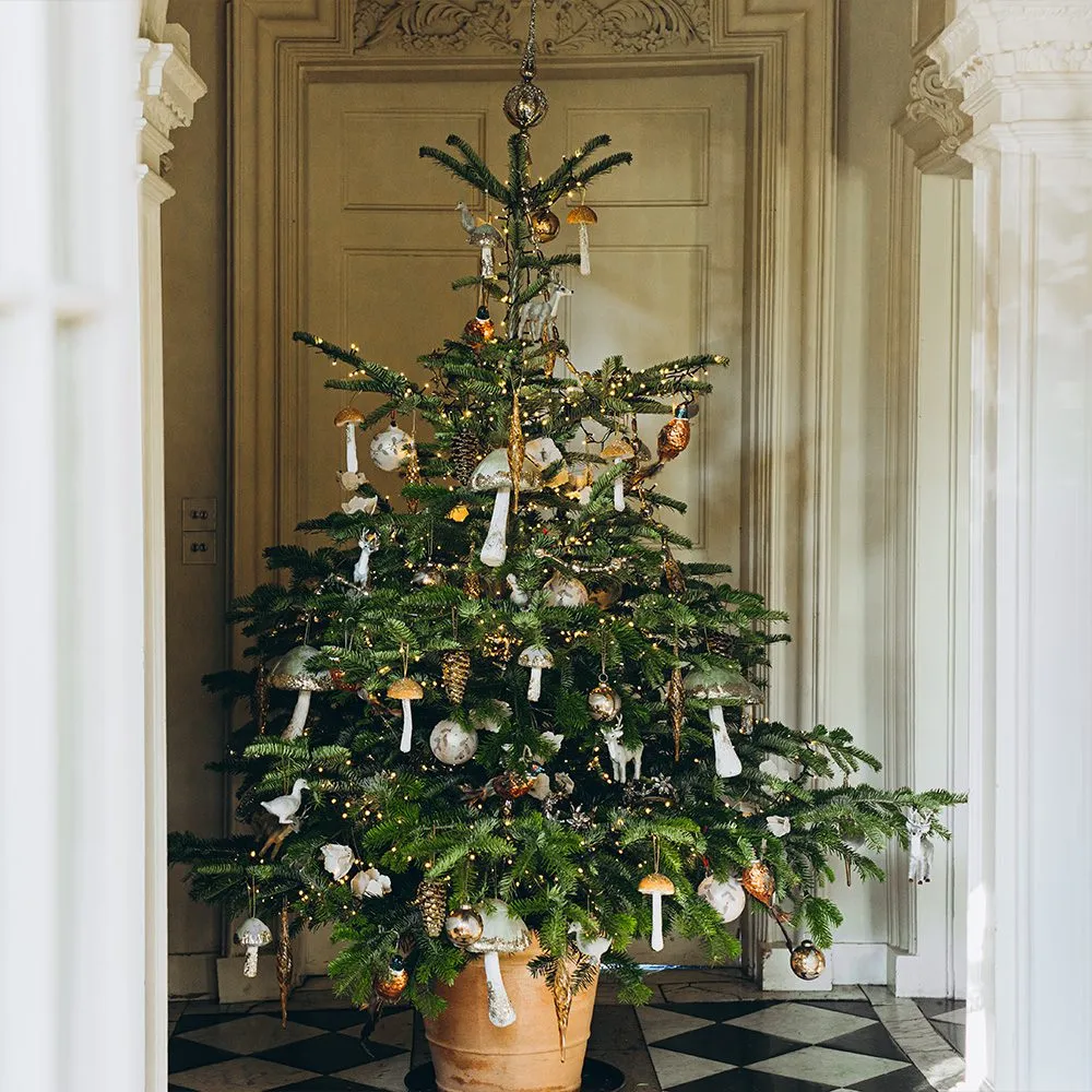 Bespoke Christmas Tree Decorating Service - Petersham Nurseries