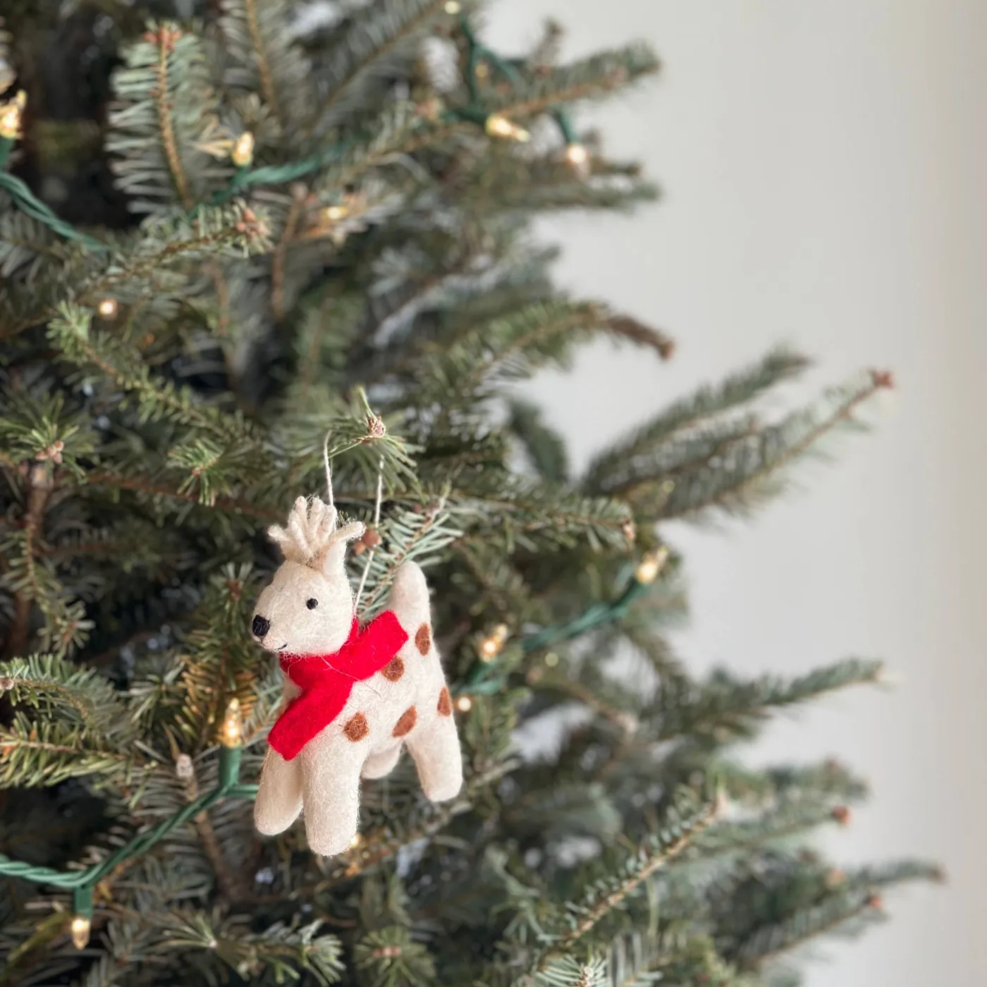 Best Christmas Felt Ornament - Christmas Reindeer | Ganapati Crafts Co.