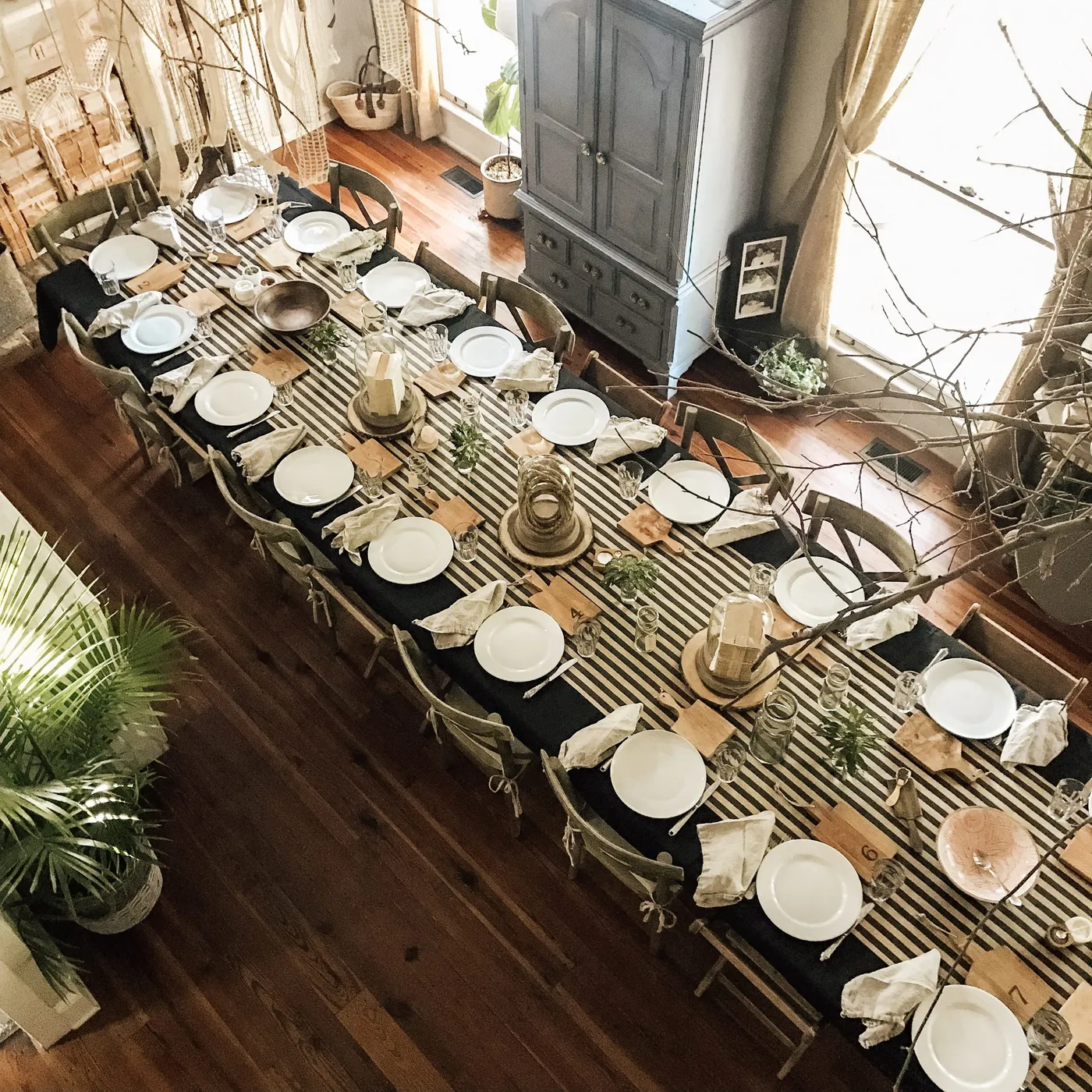 Best DIY Table Runners - Cottage in the Oaks