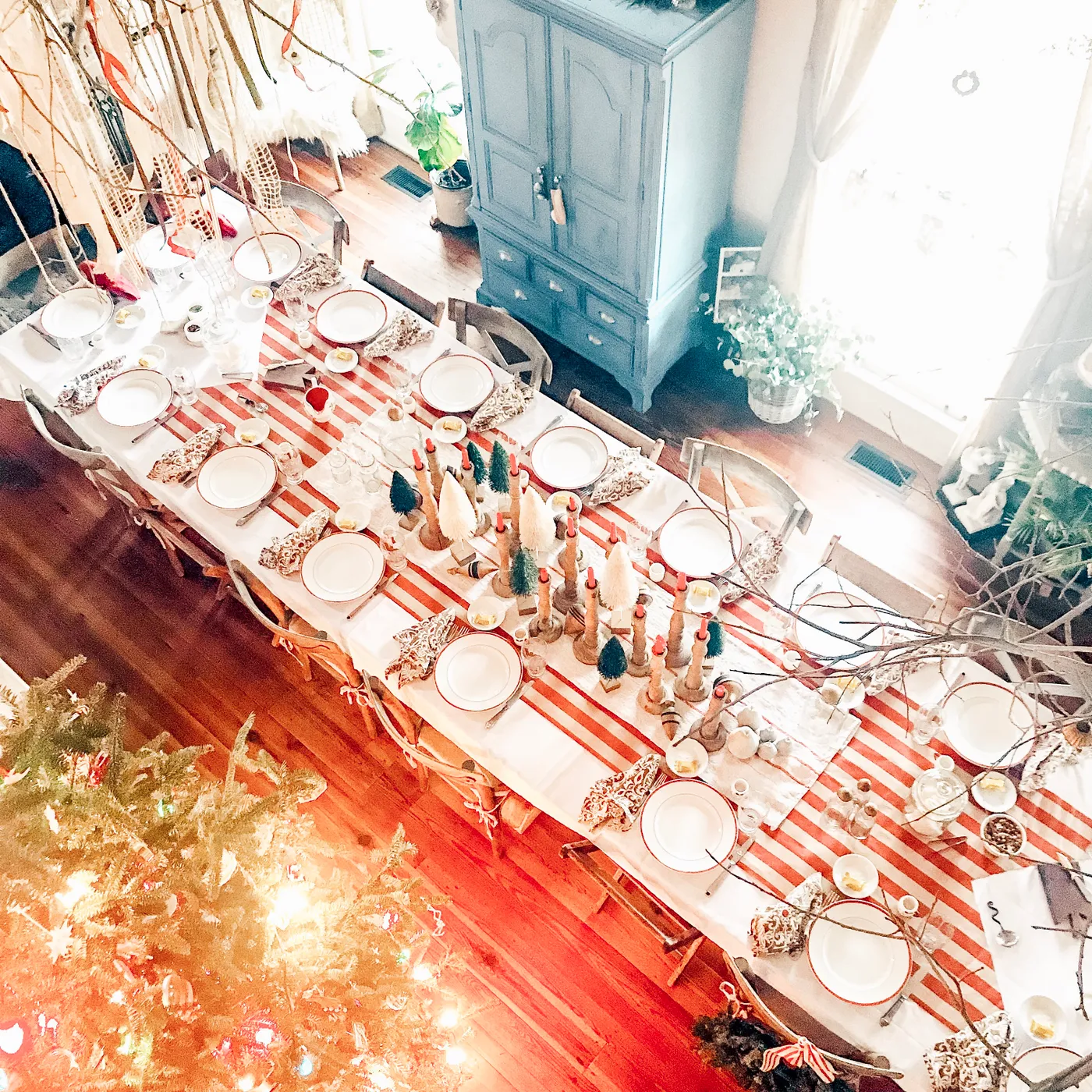 Best DIY Table Runners - Cottage in the Oaks