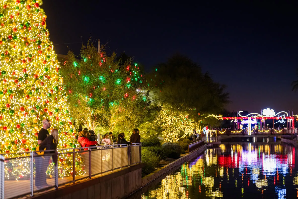 Best Holiday Lights In Scottsdale (2024 Guide)