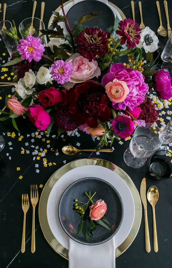 Black and gold New Years Eve party | NYE party ideas | 100 Layer Cake