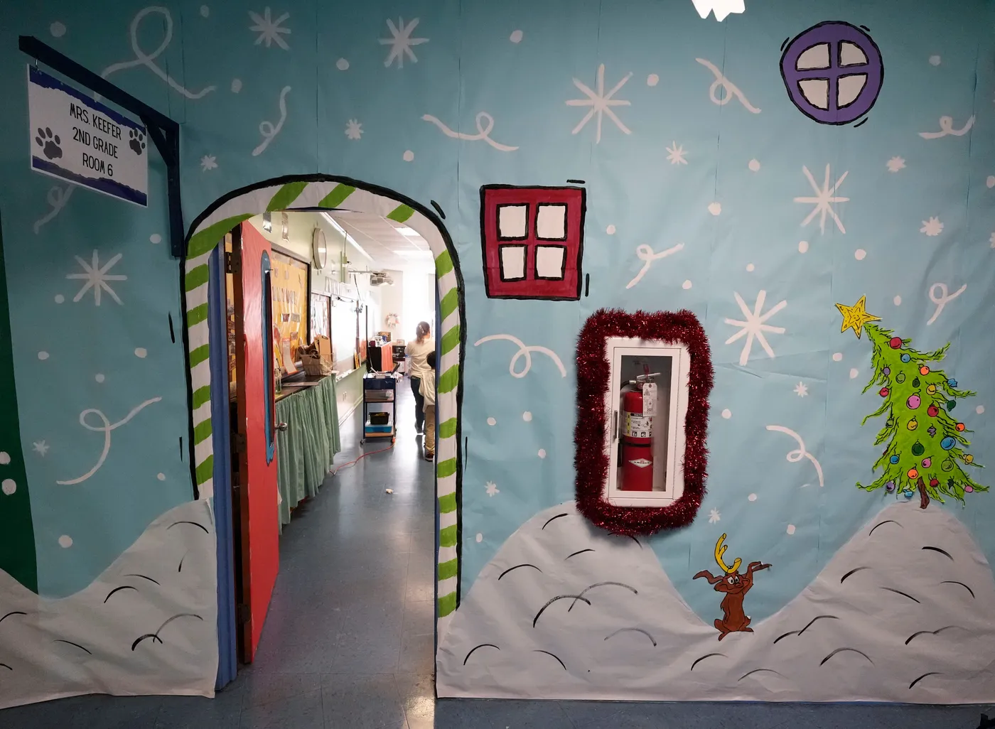 Celebrating Christmas at Flatwoods Elementary