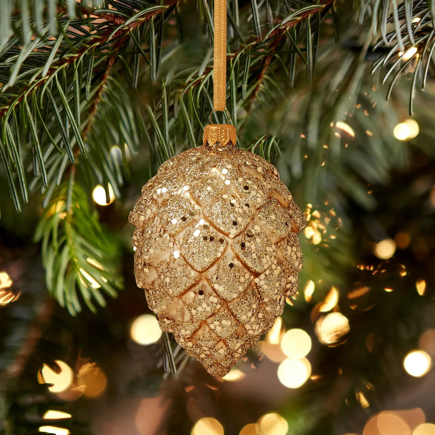 Champagne Gold Pinecone Decoration