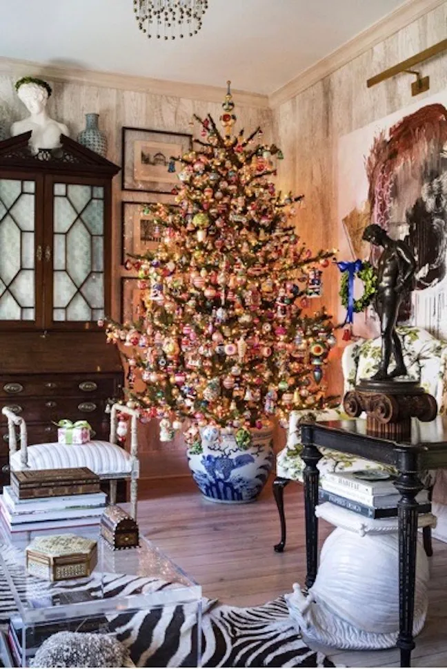 Chinoiserie Chic: A Chinoiserie Christmas