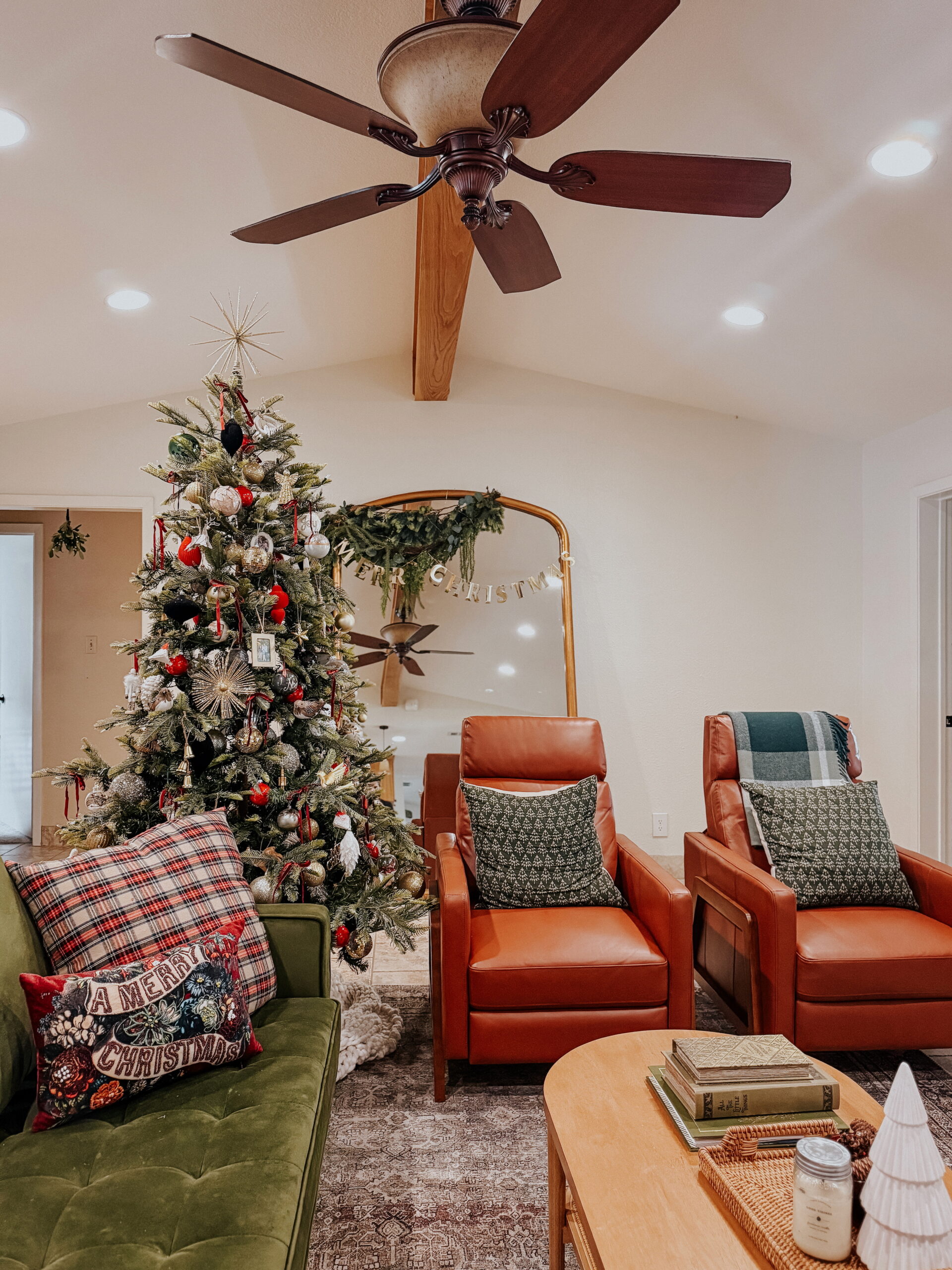 Christmas Around the House {2025} – Love & Renovations
