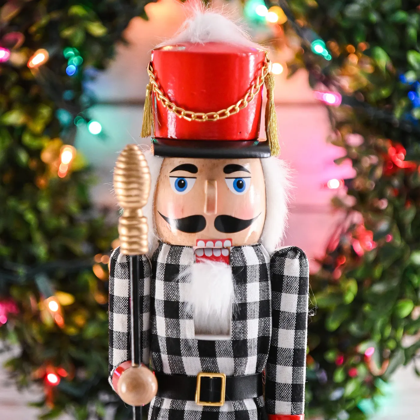Christmas Checkered Soldier Nutcracker – Black and White Wooden Nutcra
