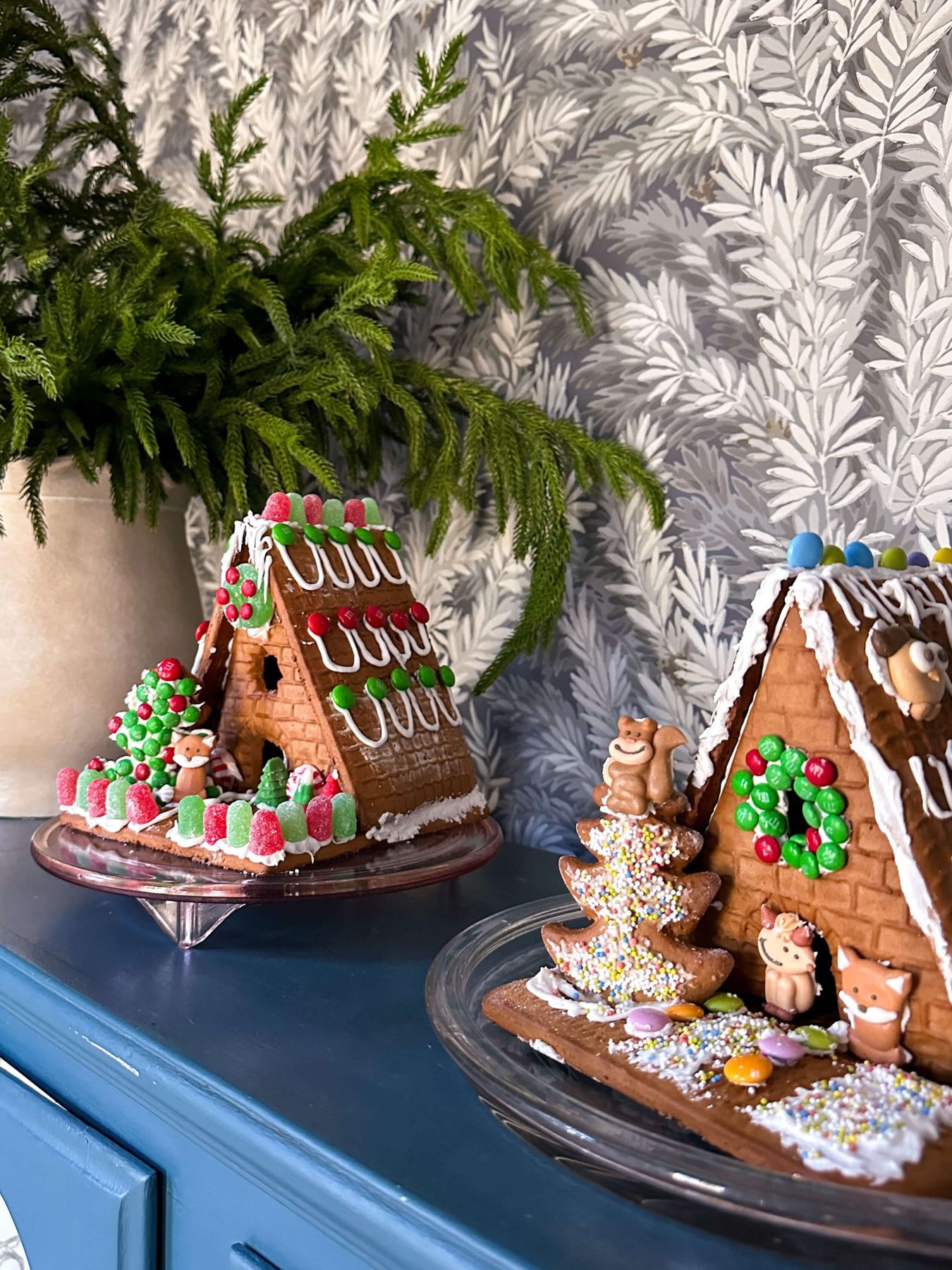 Christmas Decor Around the House: A Room-by-Room Holiday Tour -  allisonskiff.com