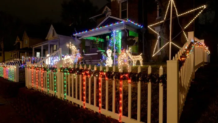 Christmas light displays