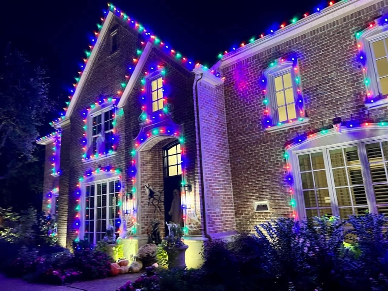 Christmas Light Installation Ideas - Wash Masters Window Cleaners &  Pressure Washing