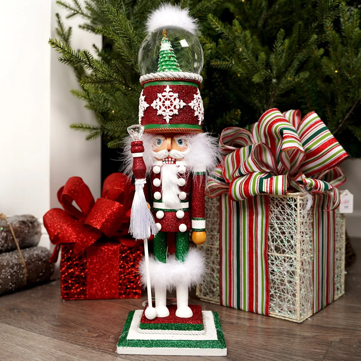 Christmas Nutcrackers Snoopy Nutcrackers – Christmas Place