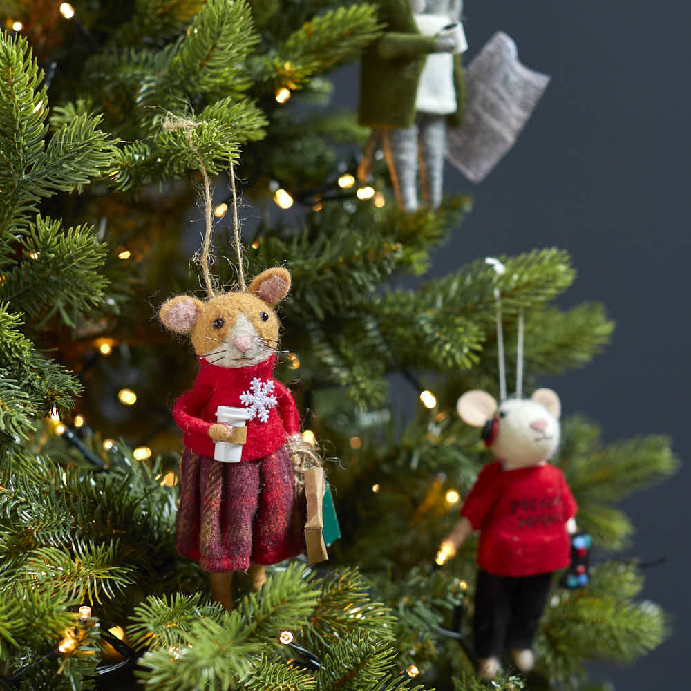 Christmas Shopping Cat Felt Hanging Decoration – Angela Reed