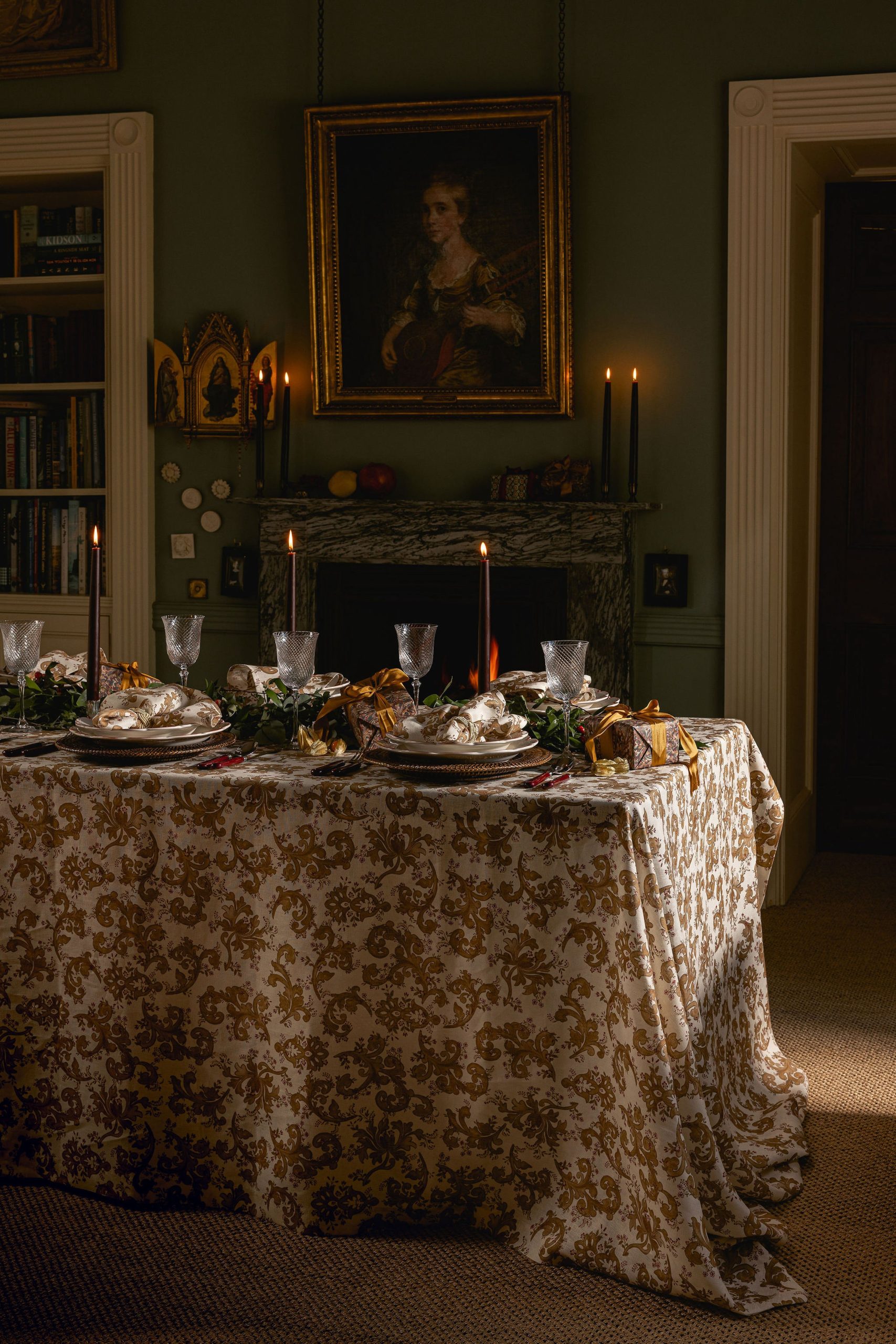 Christmas Table | Table Linens, Crockery & Glassware | Rebecca Udall