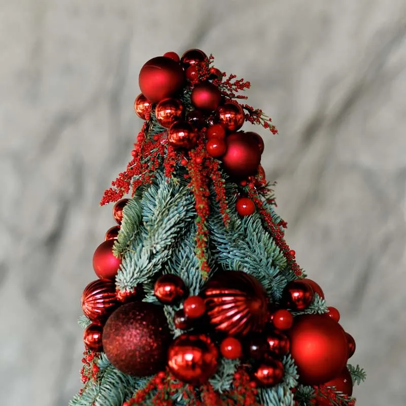 Christmas Table Tree in red tones Scarlet Frost - Delivery in Dubai |  Flower Power UAE
