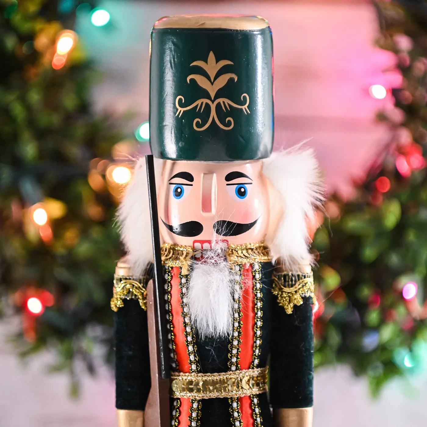 Christmas Toy Soldier Nutcracker – Red and Black Wooden Nutcracker Sol
