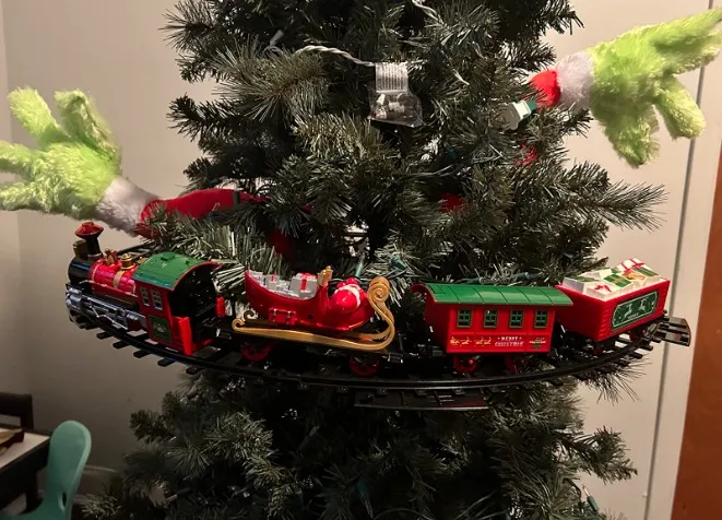 Christmas Train Set, Train Toy Set Track Elevated with Locomotive Santa  Claus