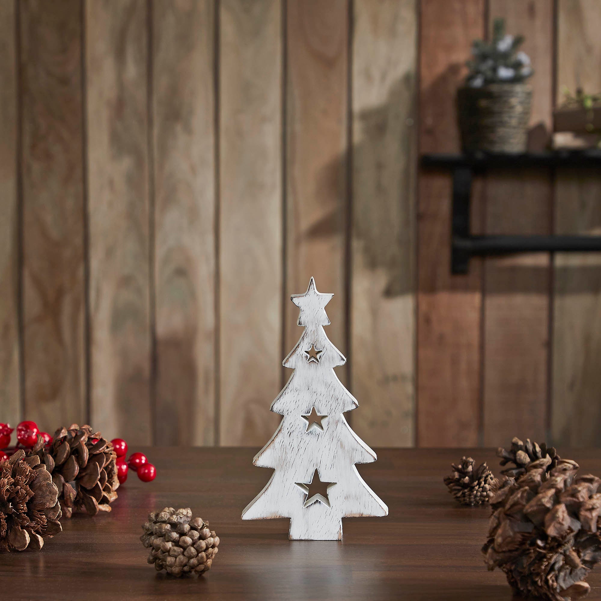 Christmas Tree w/ Stars White Wooden Figurine 6x3.25x1 – Beth's Country Primitive Home Decor