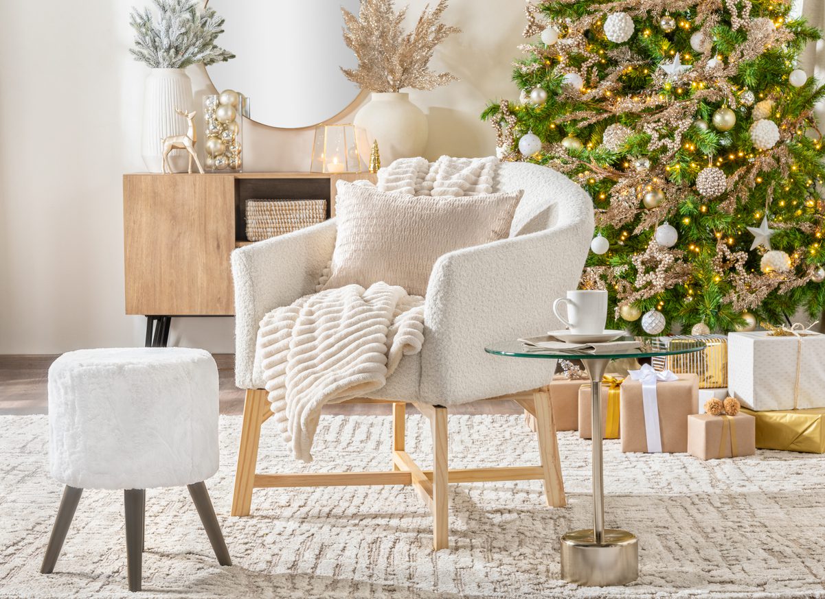 Christmas Trends to elevate your conservatory décor | Atlas Aluminium