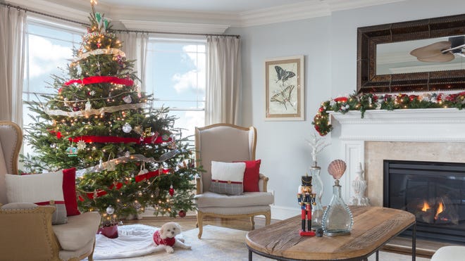 Christmas: Why is red and green associated with the holiday?