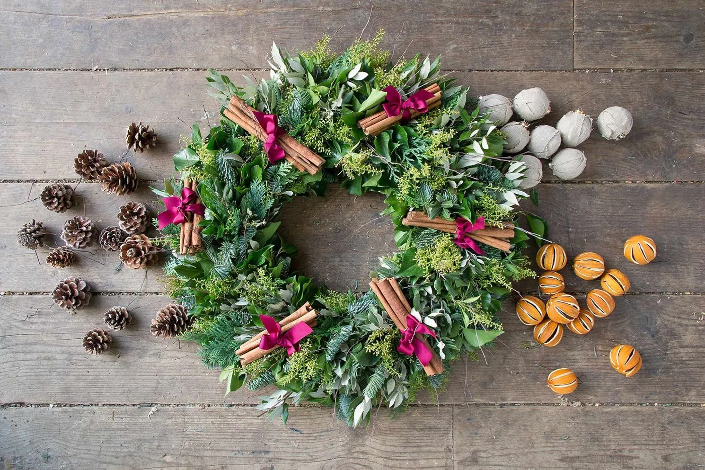Christmas wreath making: a florist's step-by-step guide | House & Garden
