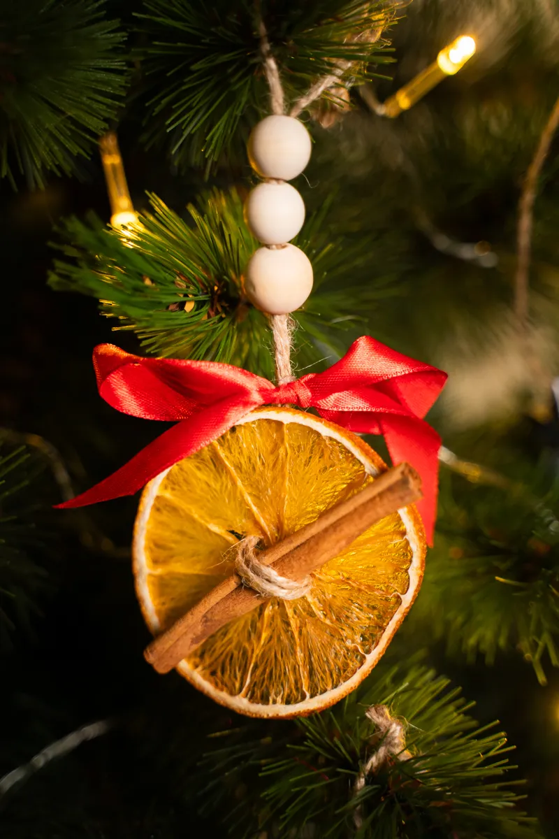 Cinnamon Christmas Ornaments Orange Louise Roe Making Dried Orange Christmas Oraments And Cinnamon Stick Christmas Ornaments