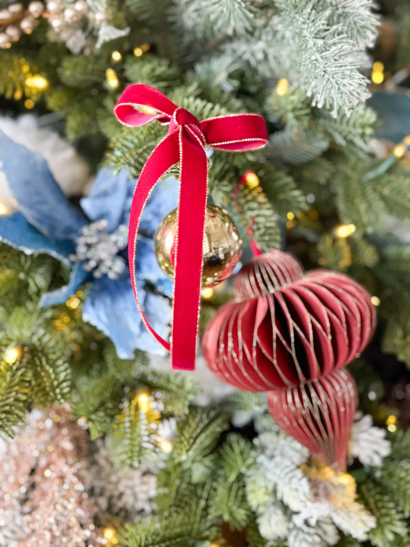 Classic Traditional Holiday Home Tour