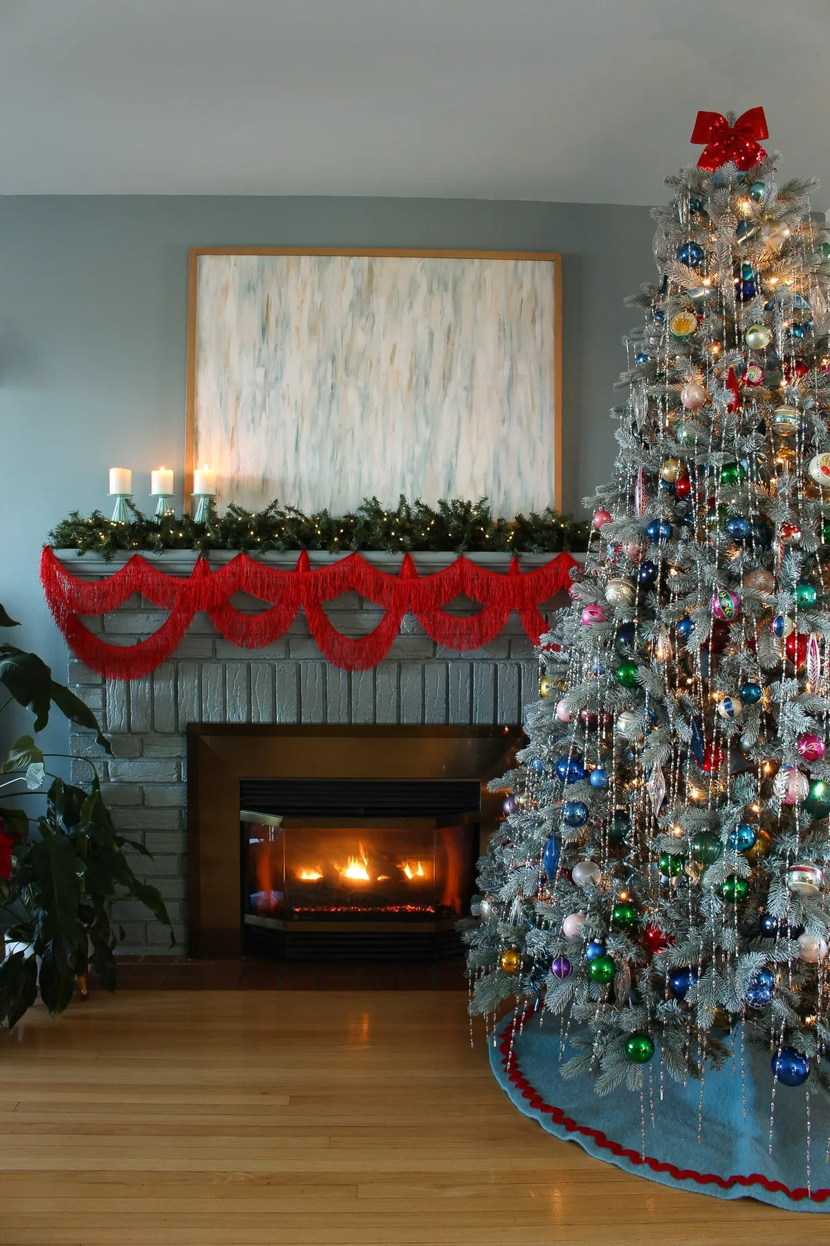 Collecting Vintage Ornaments | Dans le Lakehouse