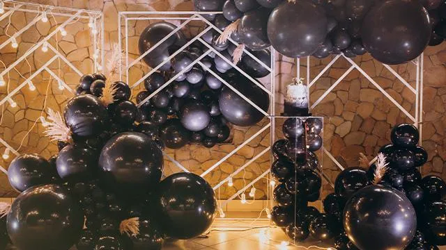 Corporate New Year Party Decoration Tips for Dubai Businesses | Hope Plants  Dubai
